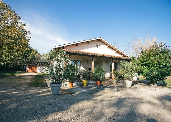 Belle Maison Sur Un Air De Campagne