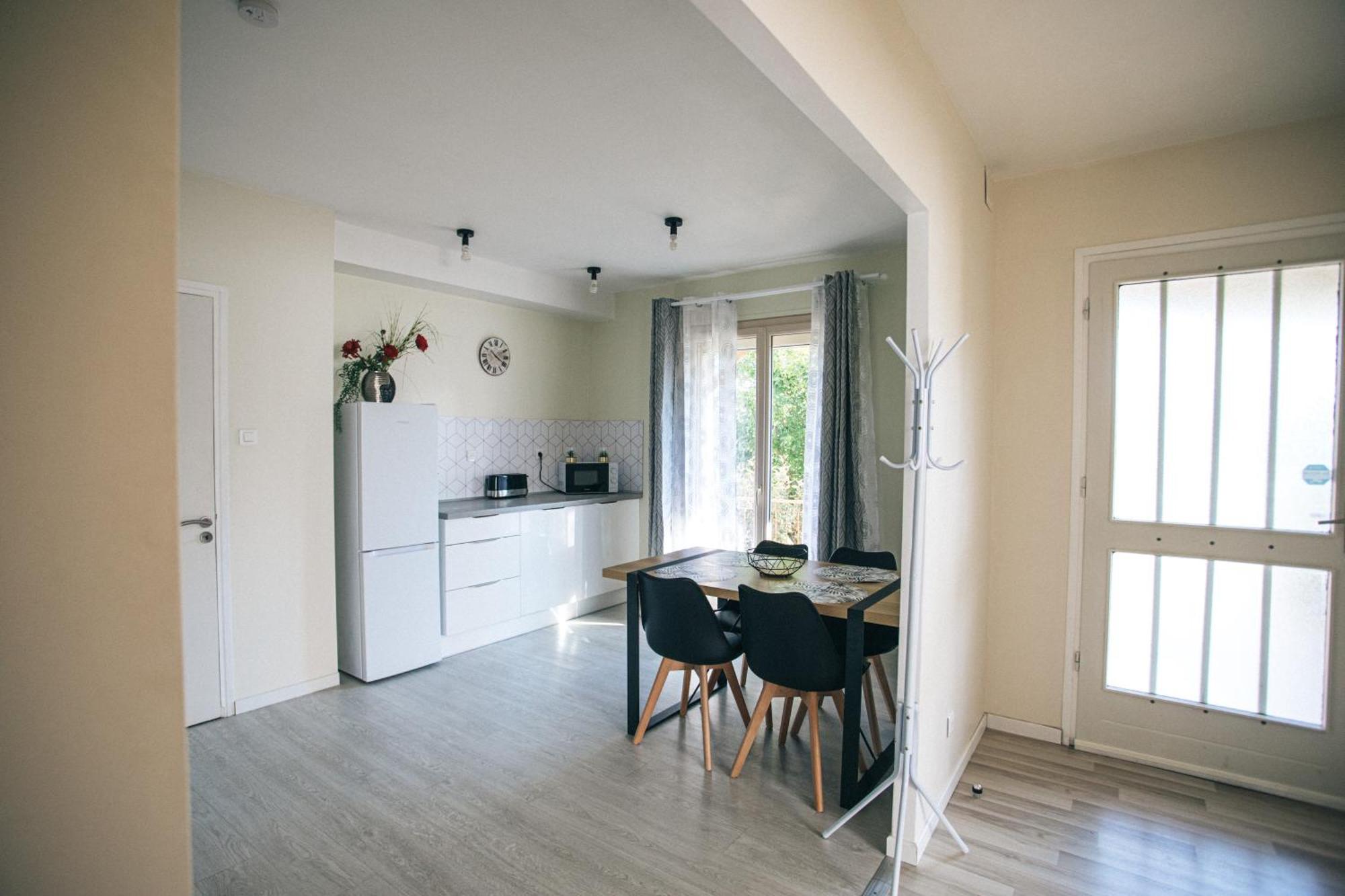 Belle Maison Sur Un Air De Campagne Villa *